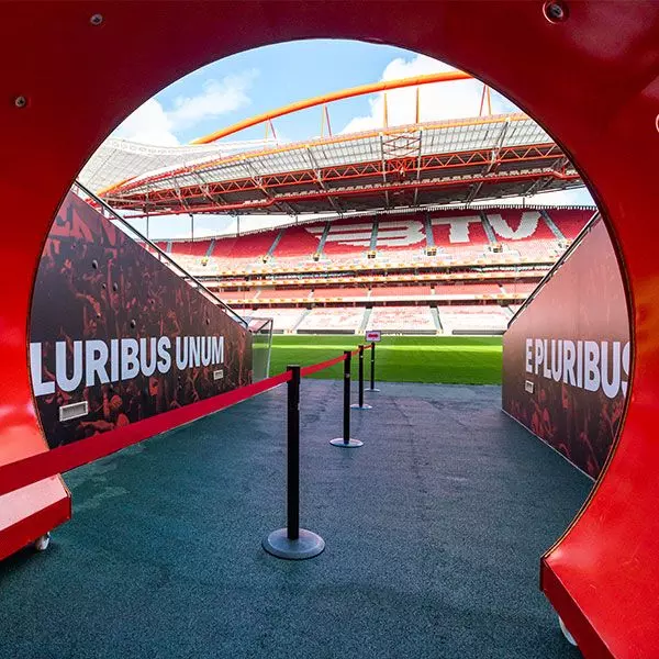 Coffret Cadeau Tick&Box SL Benfica - 1 à 2 Places Pour 1 Match à Domicile - Idée Cadeau Supporters Football