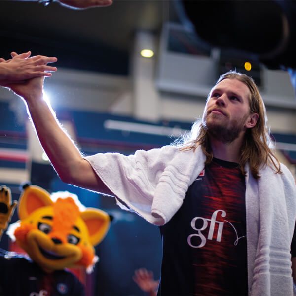 Joueur du PSG Handball.