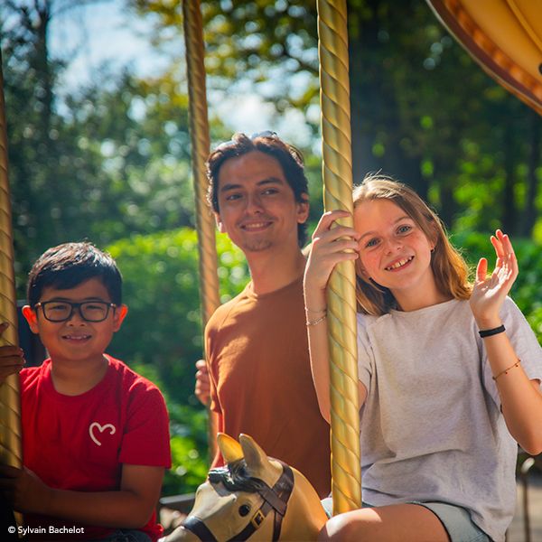 Attraction du Jardin d'Acclimatation.