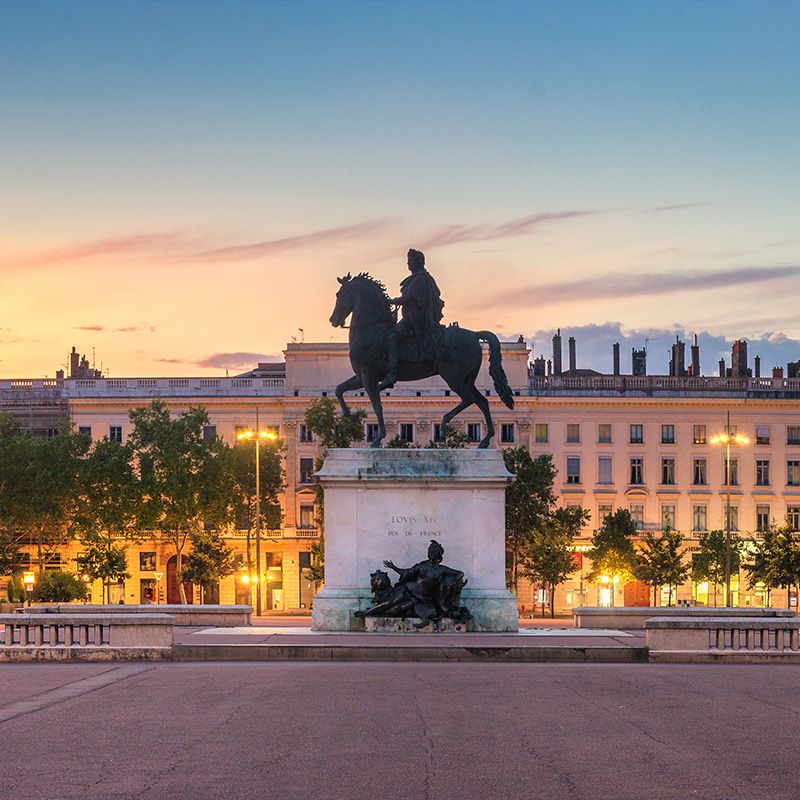 Lyon.