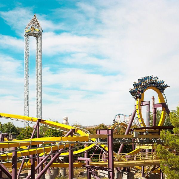 Atracción en el Parque Warner.