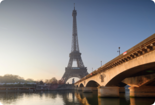 noel25_evasion_citadine_AdobeStock_thierry_faula